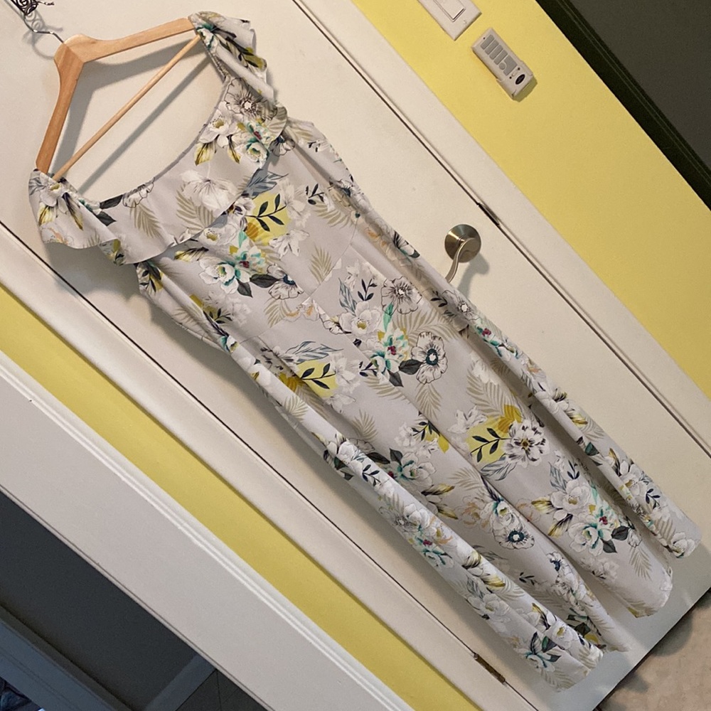 PRIMARK Jumpsuit size 14 XL Beautiful design!